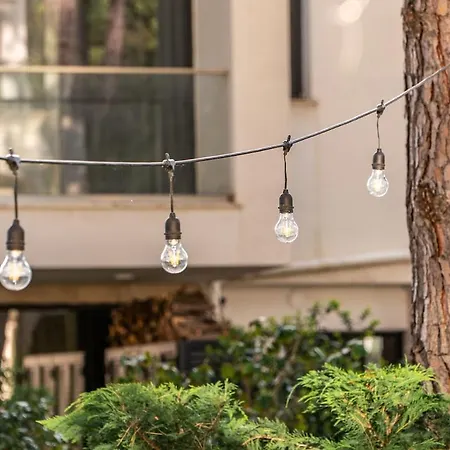 Luxury 1br Apartment, Private Garden, San Pietro Διαμέρισμα